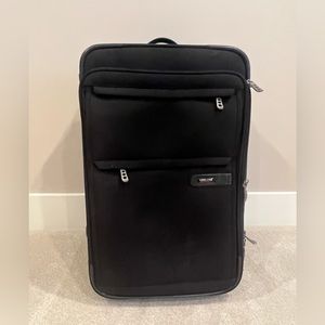 International Luxury Cabin Carry-On Luggage 13.5W 24L 11.5H Inches